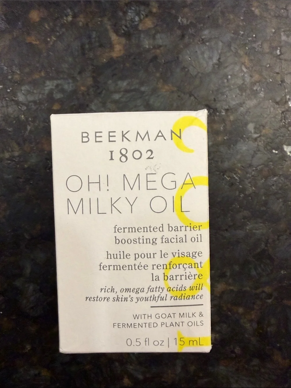 Beekman 1802 Oh! Mega Milky Oil - White & Yellow Box